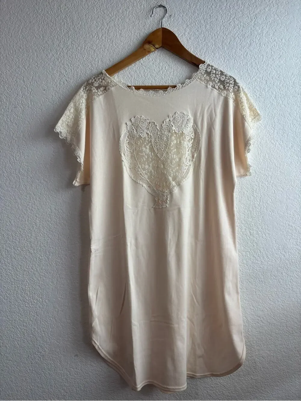 Vintage Verena Cream Lace Heart Nightshirt Night Gown Small